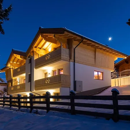 Falkensteinalm Hochkrimml Otel Krimml