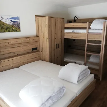 Otel Falkensteinalm Hochkrimml